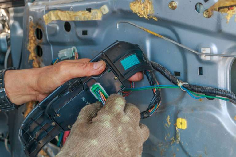 fixing wire switches car and door unlocking services in tampa, fl – your trusted partner